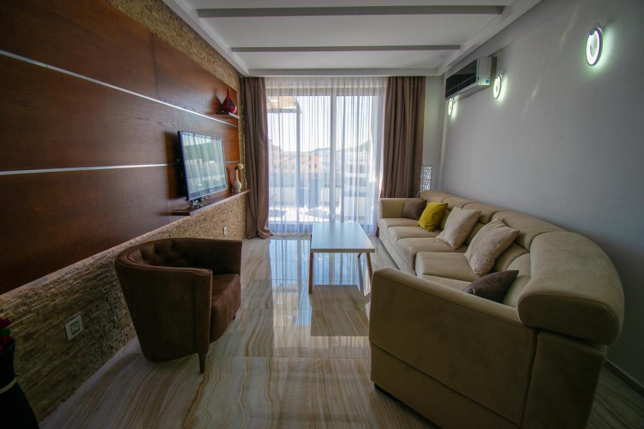 Golden Apartments Ulcinj Exterior photo