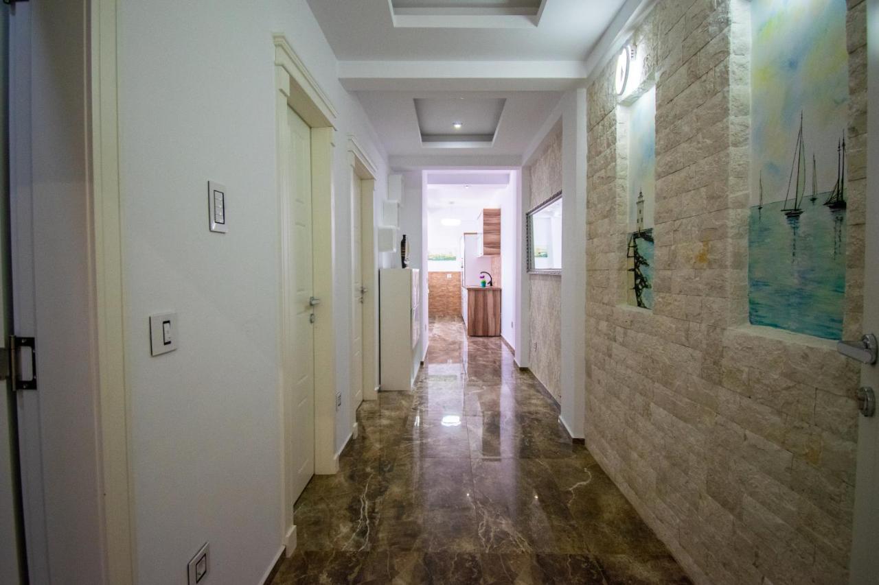 Golden Apartments Ulcinj Exterior photo